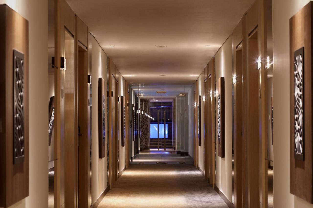 Hotel Grandhika Pemuda Semarang Exteriér fotografie