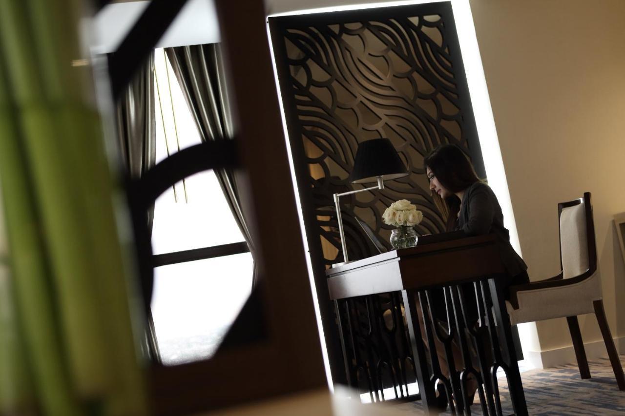 Hotel Grandhika Pemuda Semarang Exteriér fotografie